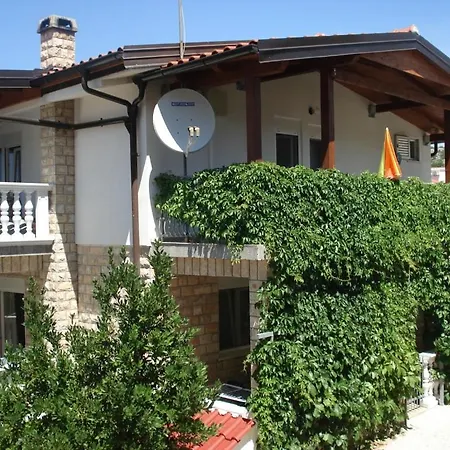 Appartement In With Terrace, Air Conditioning, W-lan 5013-5 *